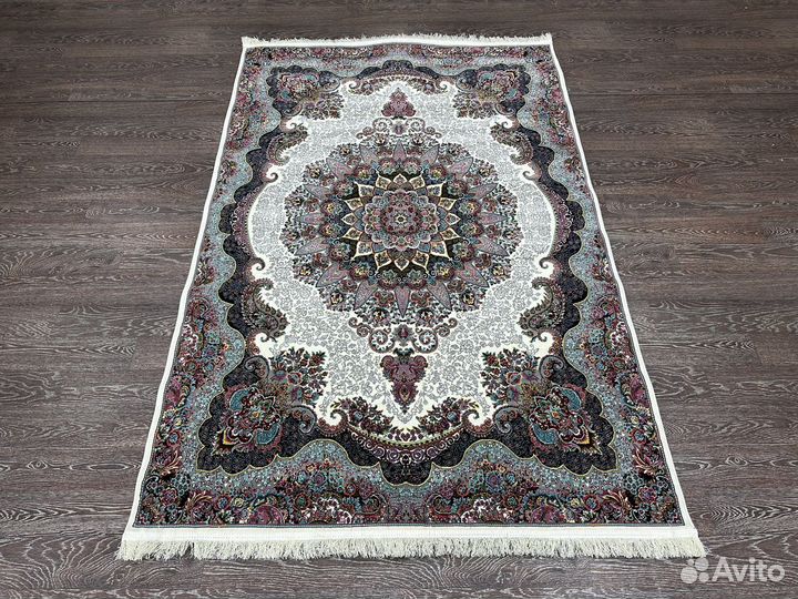 Ковер новый 1.55х2.25 Иран