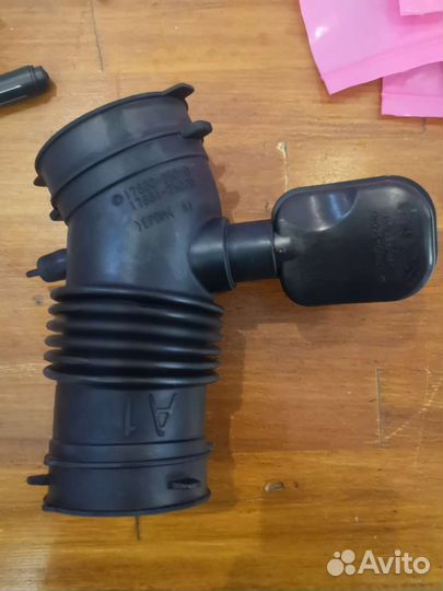 Патрубок воздушного фильтра Toyota Camry Lexus ES