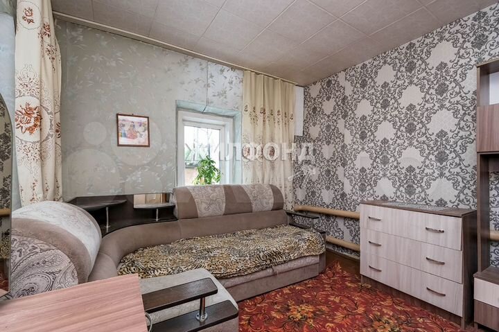 Дом 47 м² на участке 2,2 сот.