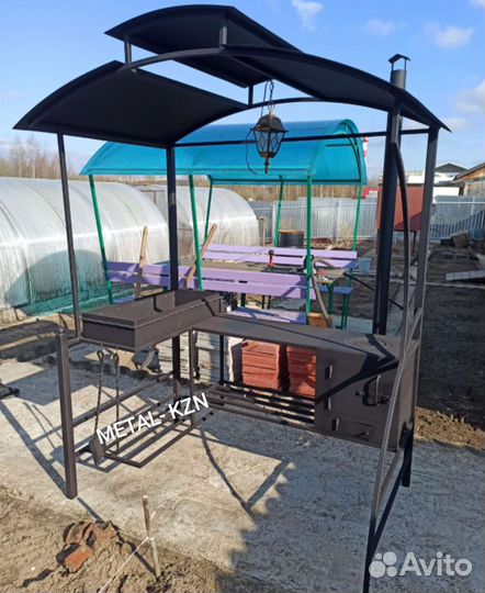 Мангал с крышей 