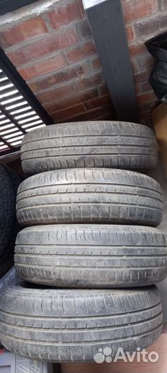 Dunlop SP StreetResponse 185/65 R15 88T
