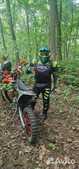 Шлем для мотокросса