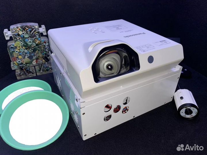 Интерактивный проектор 