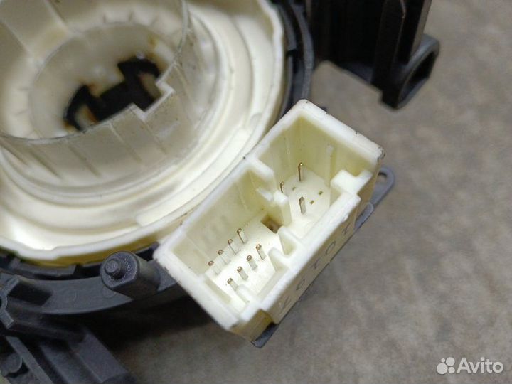 Подрулевой шлейф Nissan Tiida хэтч 1.6 HR16 MT