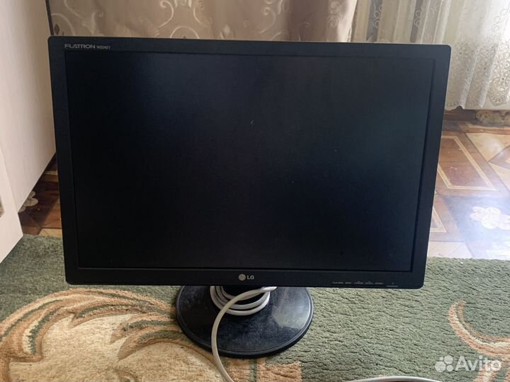 Монитор LG