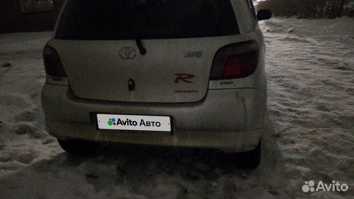 Toyota Yaris 1.0 МТ, 1999, 241 000 км