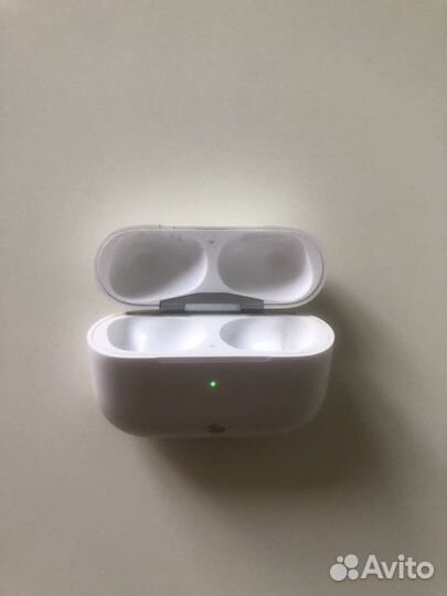 Кейс Airpods Pro
