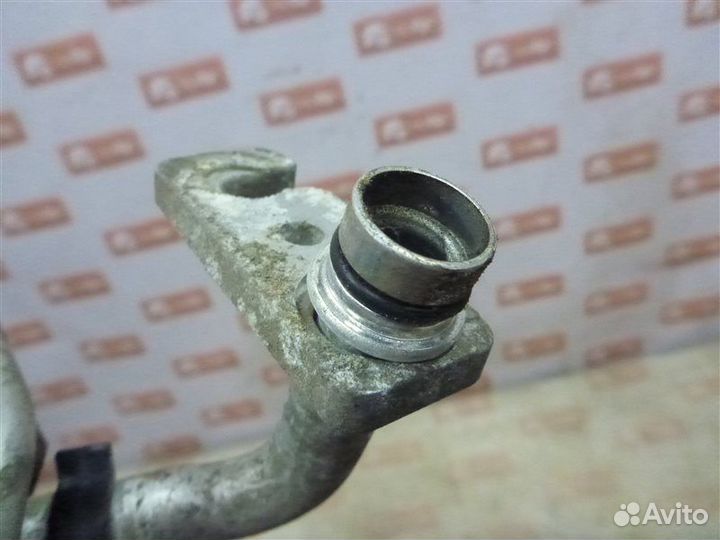 Трубка кондиционера Land Rover Discovery L319 AJ41