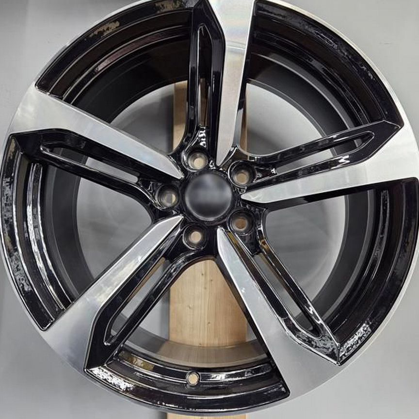 Replica NN KO-X04 : 8,5x19 5*112 Et:35 Dia:66,4 glossy black machine face