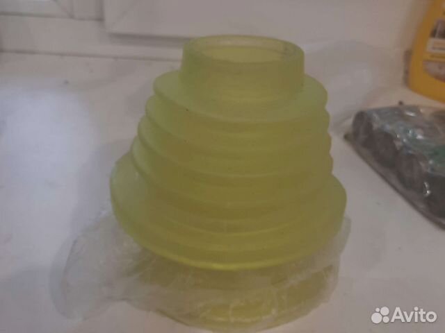 Пыльник полуоси луаз а так же много запчастей