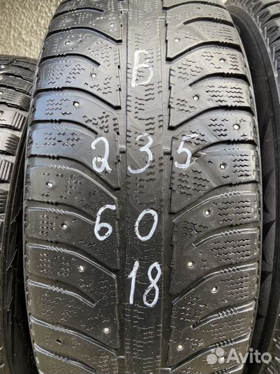 Bridgestone Ice Cruiser 7000 235/60 R18 107T