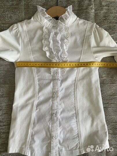 Белая школьная блузка Desalu