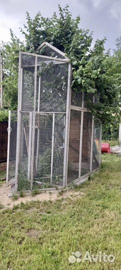 Вольер для куриц, белок и других животных