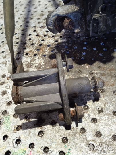 Трапеция стеклоочистителя Kia Shuma