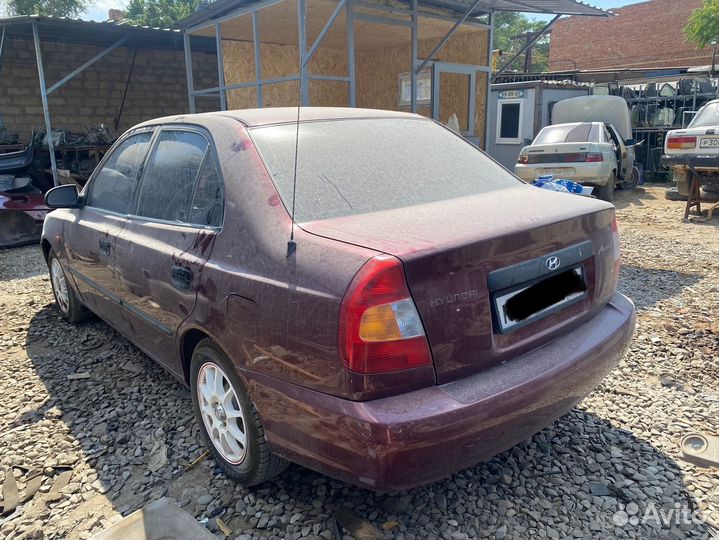 Hyundai Accent в разбор на запчасти