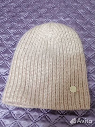 Шапка женская вязаная