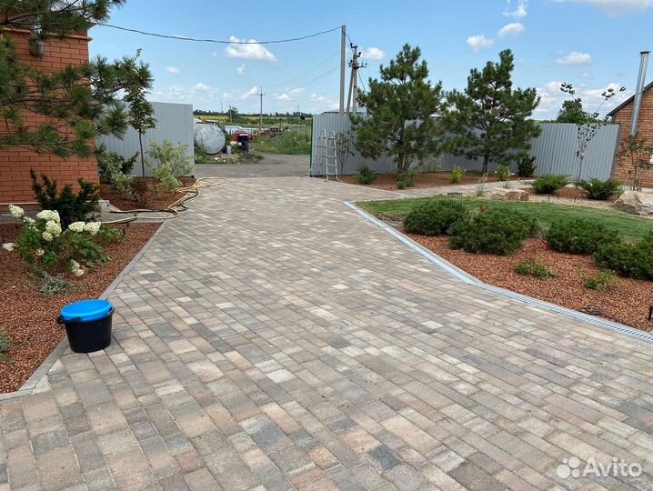 Укладка тротуарной плитки