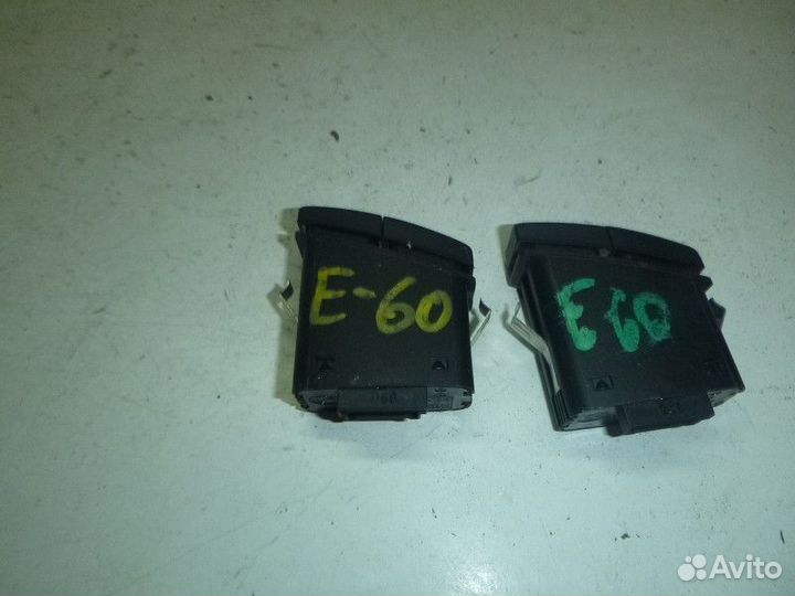 Кнопка аварийной сигнализации BMW E60/E61 2003