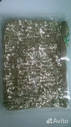 Косметичка новая в золотых пайетках