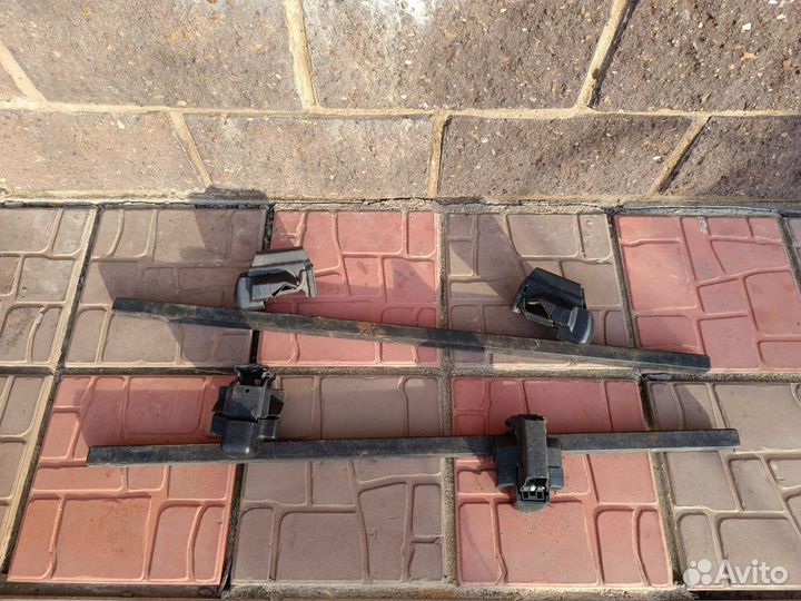 Багажник на рейлинги