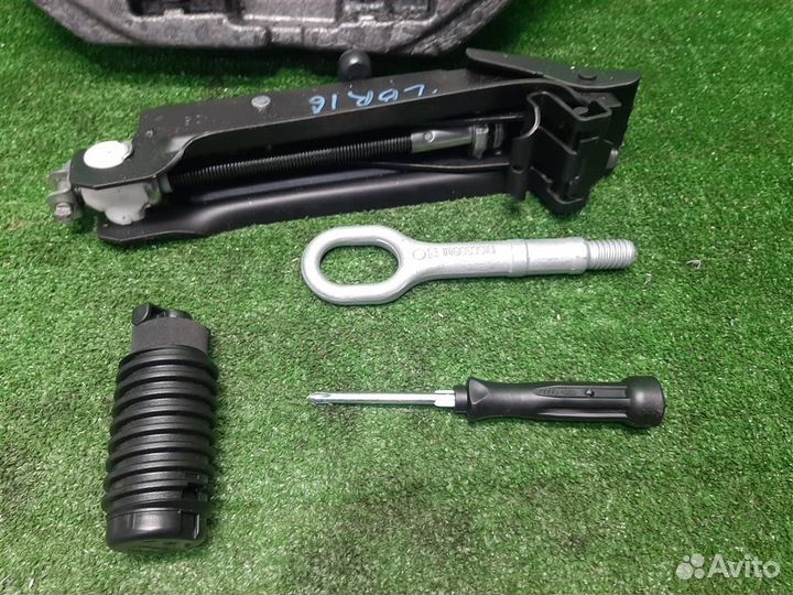 Набор инструментов volkswagen Golf Plus 2006