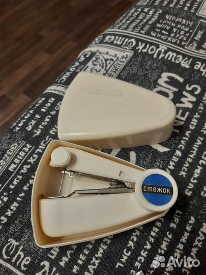 Швейная машинка Стежок 1993г