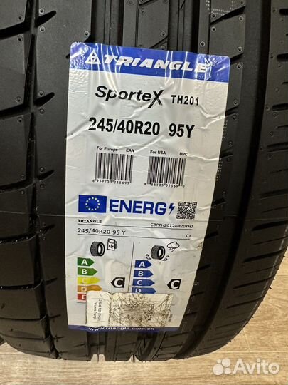 Triangle Sports TH201 245/40 R20 и 275/35 R20 105Y