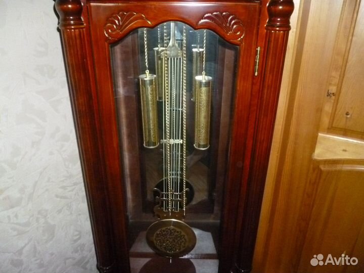 Напольные часы с боем