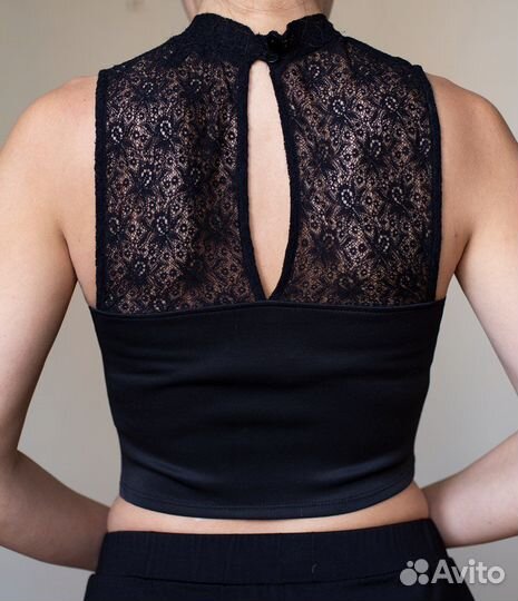 Кроп топ Topshop с кружевом