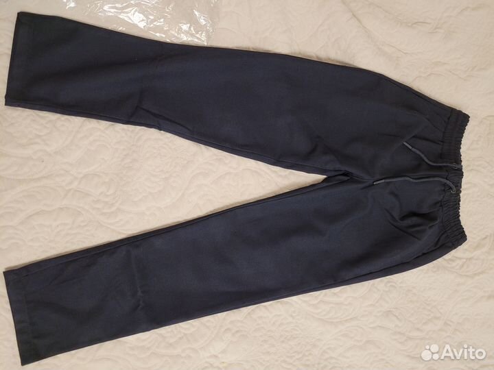 Брюки новые школьные для мальчика р-р 146 Acoola