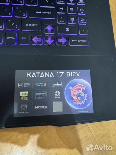 Ноутбук MSI katana B12V