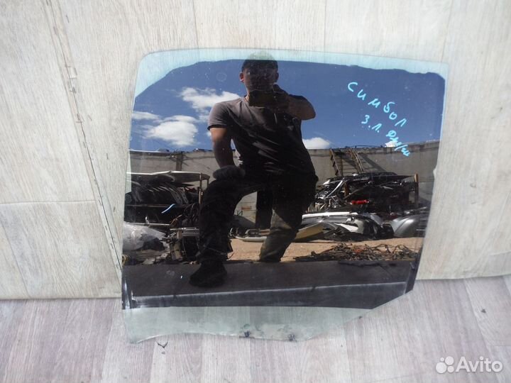 Стекло двери задней левой Renault Symbol 2005