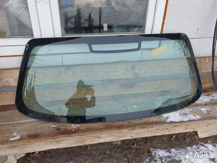 Фиат Альбеа стекло заднее