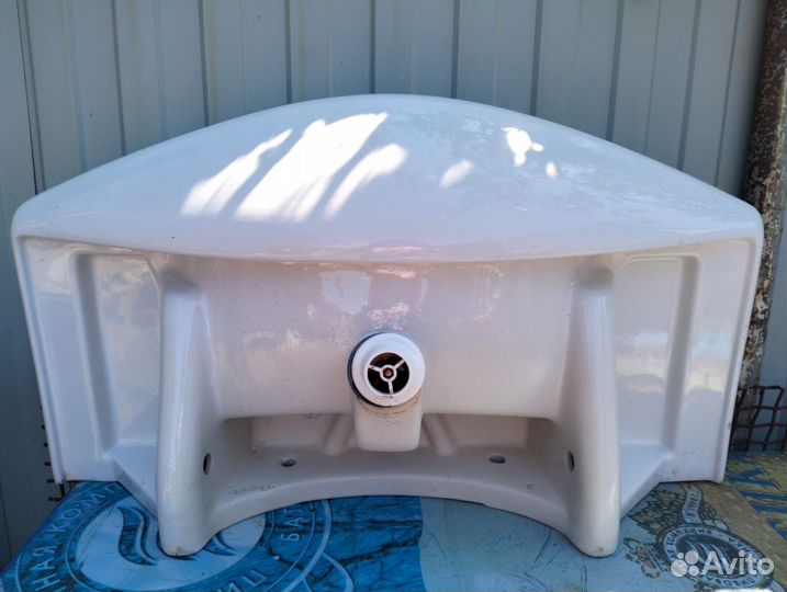 Раковина в ванную накладная бу