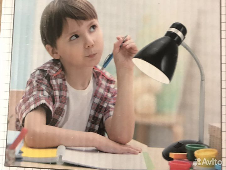 Лампа настольная