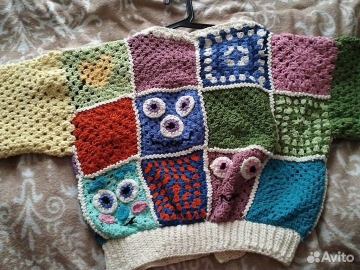 Кардиган по корпорации Монстров