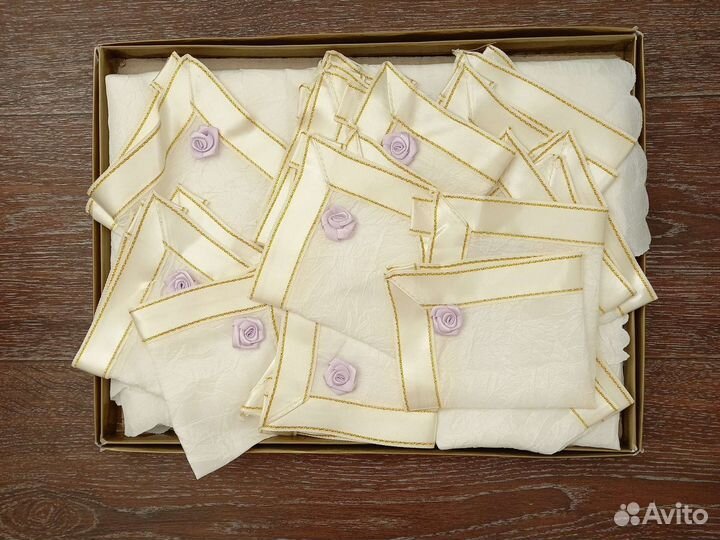 Скатерть и 12 салфеток