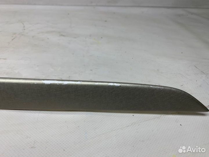 Накладка декоративная передняя левая Infiniti G35