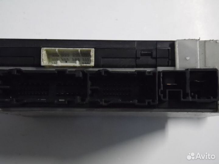 Блок предохранителей MPX body Тойота Рав4