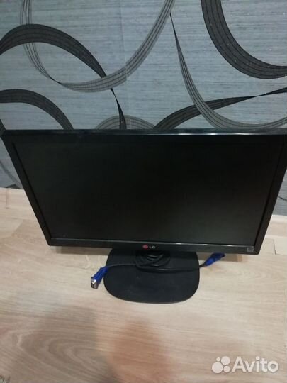 Монитор LG