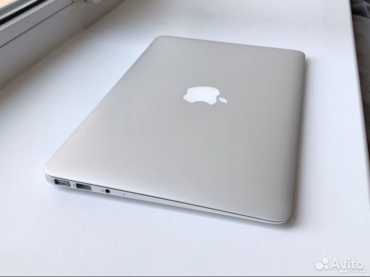 Apple MacBook Air 2011 4/128 i5