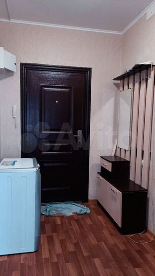 2-к. квартира, 54 м², 9/10 эт.