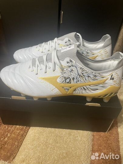 Бутсы Mizuno Новые