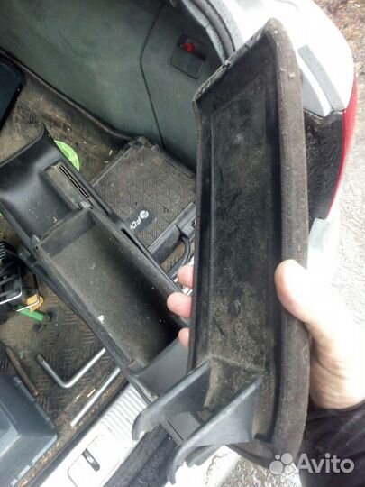 Подлокотник Passat B5