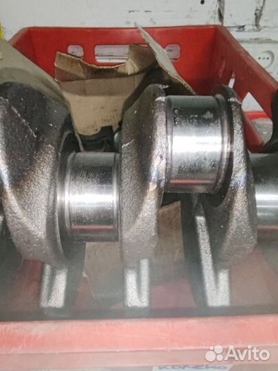 Коленвал иксрей 1.8 бу