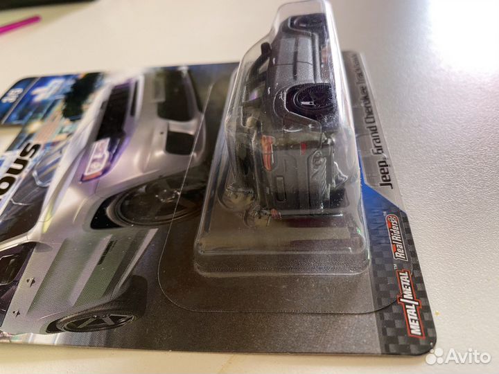 Hot wheels premium jeep grand cherokee