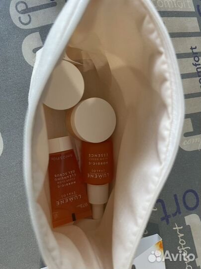 Косметика из Финляндии Lumene в фирменной сумке