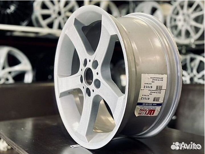 Литые диски R19 BMW F10-F01 (разноширокие)