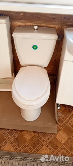 Тумба для ванной с зеркалом бу