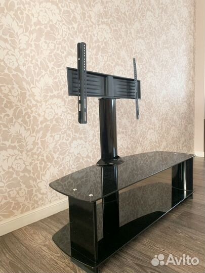 Тумба под тв б/у стеклянная,с кронштейном